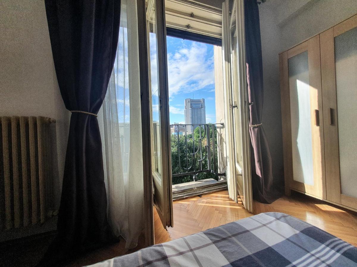 Charming Studio With City View 布加勒斯特 外观 照片